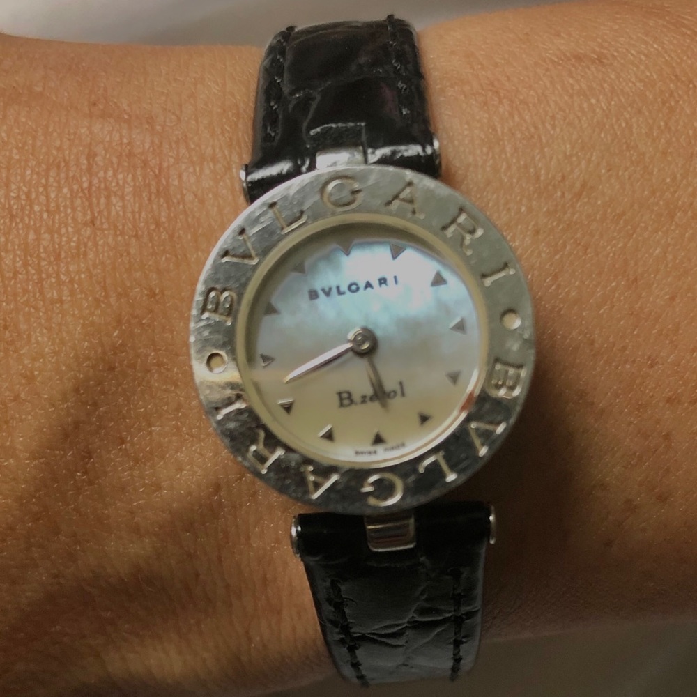 BLACK LEATHER BVLGARI WATCH